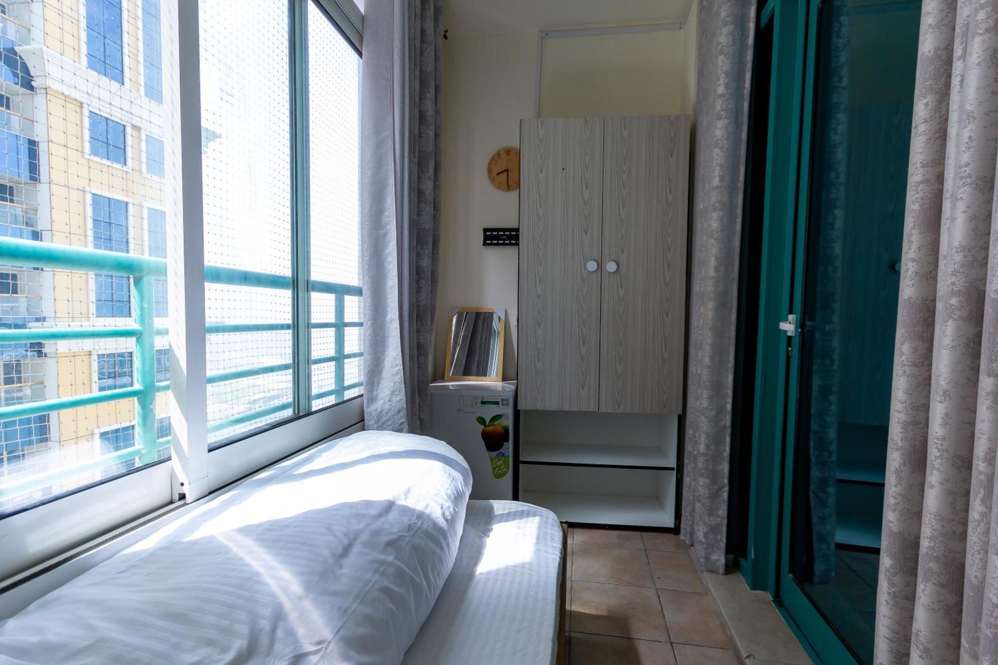 Nice Single Rooms For "Girls" Only In Dubai, Marina Extérieur photo