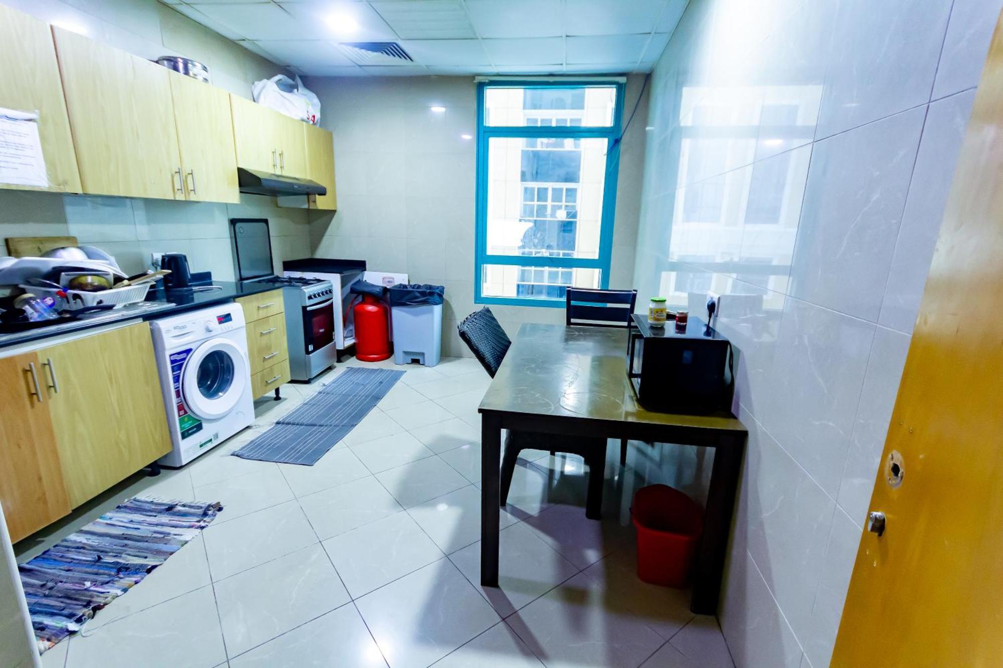 Nice Single Rooms For "Girls" Only In Dubai, Marina Extérieur photo