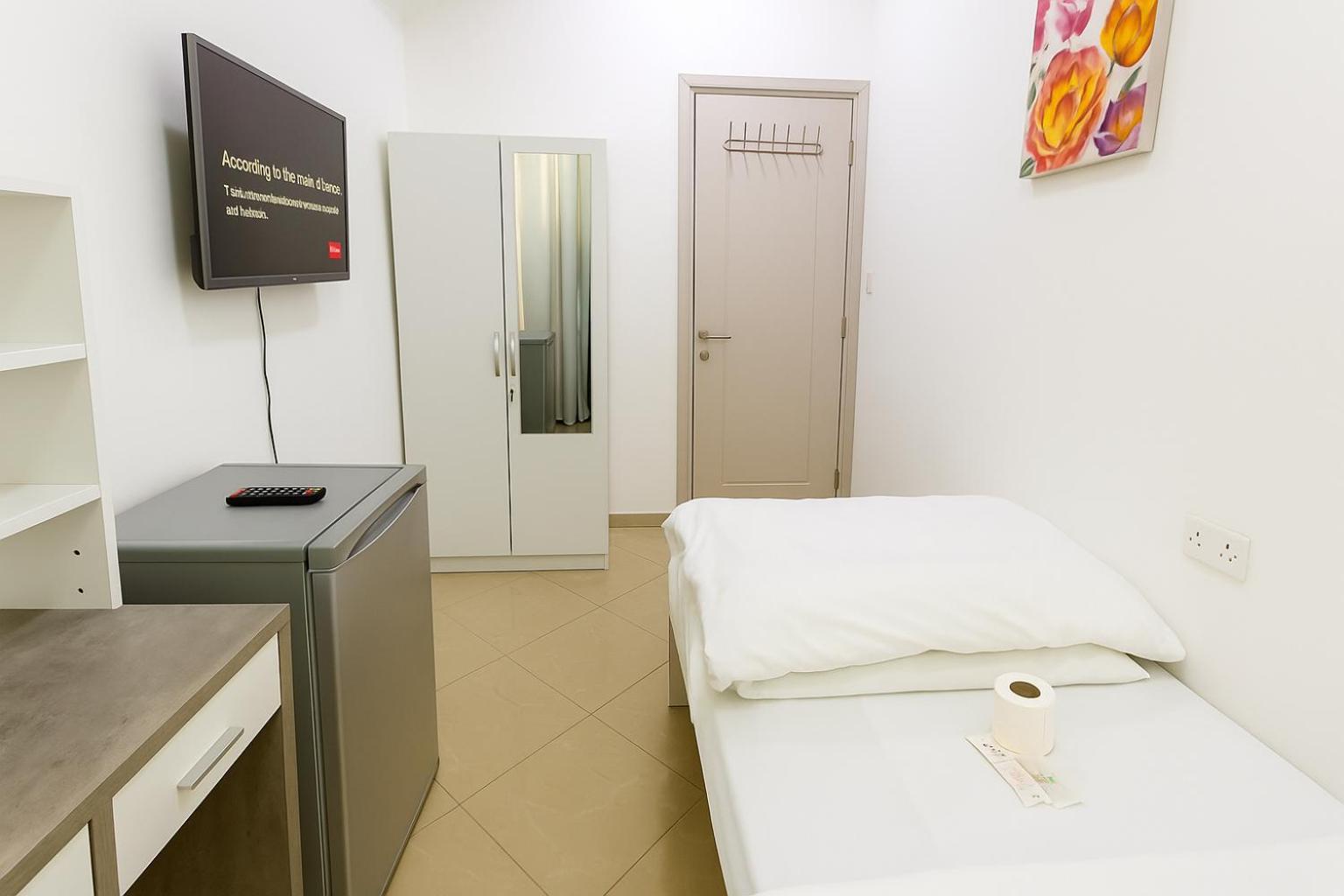 Nice Single Rooms For "Girls" Only In Dubai, Marina Extérieur photo