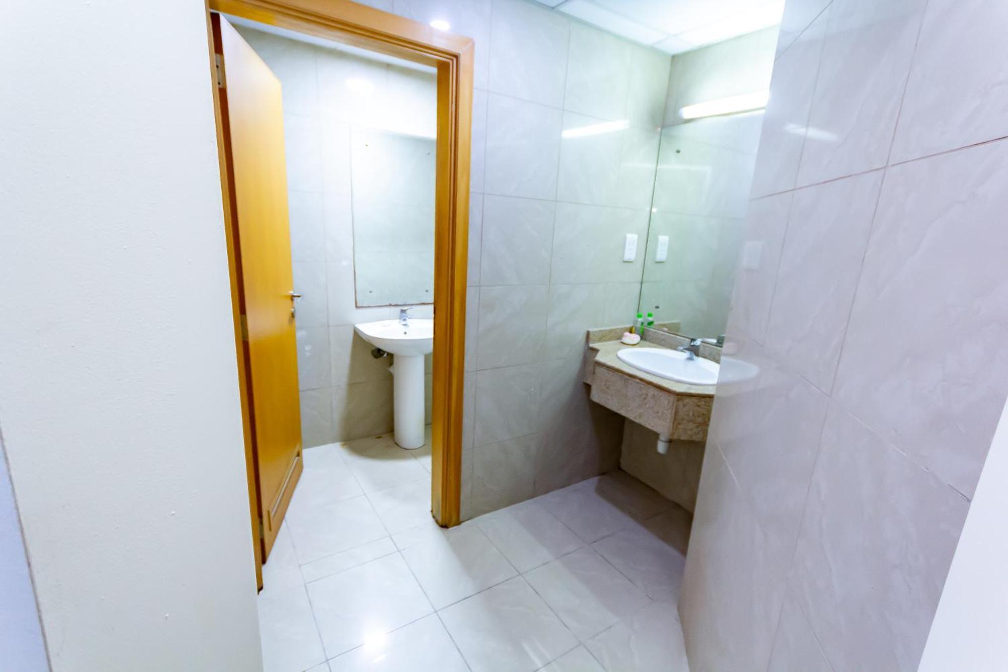 Nice Single Rooms For "Girls" Only In Dubai, Marina Extérieur photo
