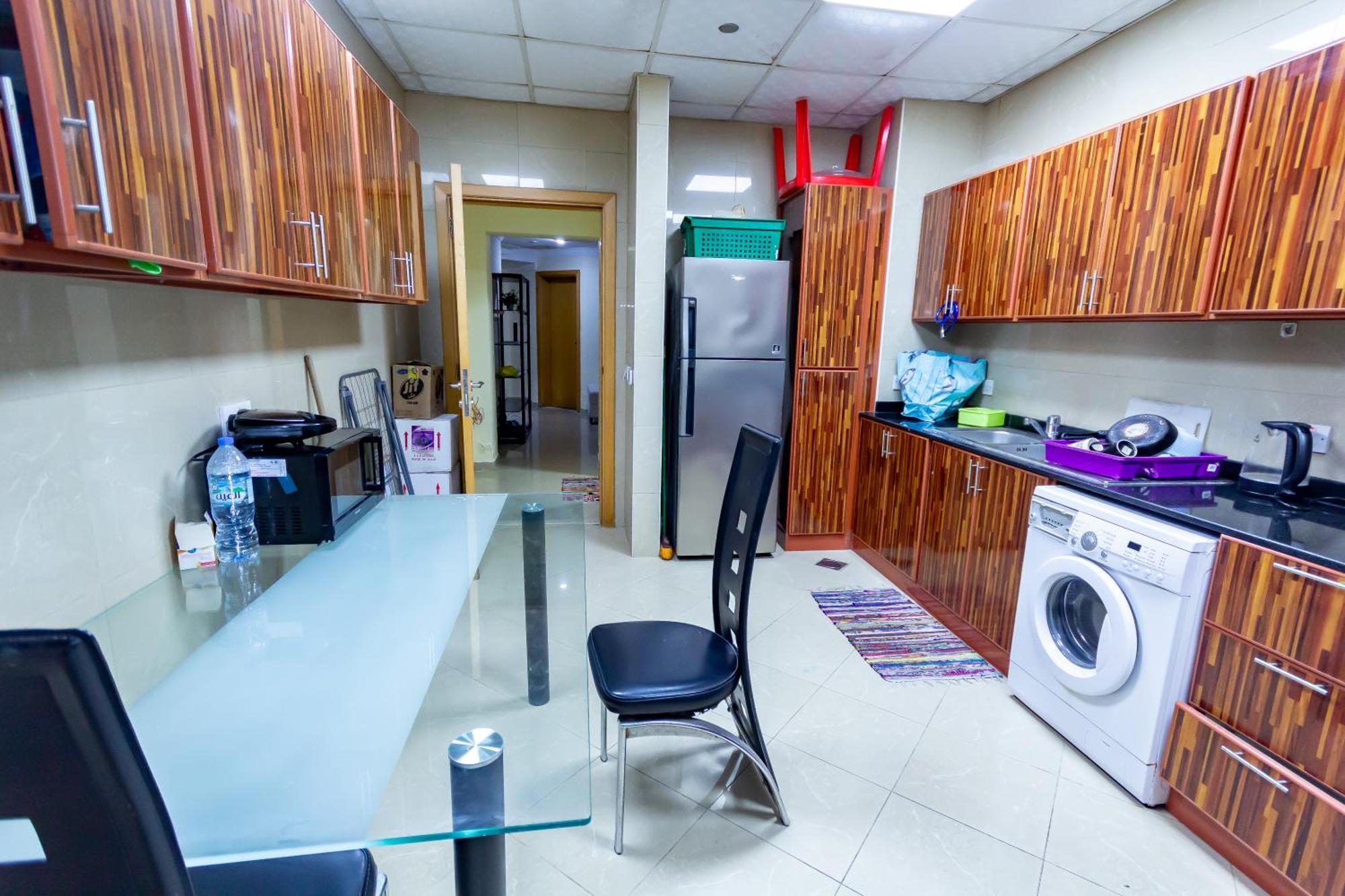 Nice Single Rooms For "Girls" Only In Dubai, Marina Extérieur photo