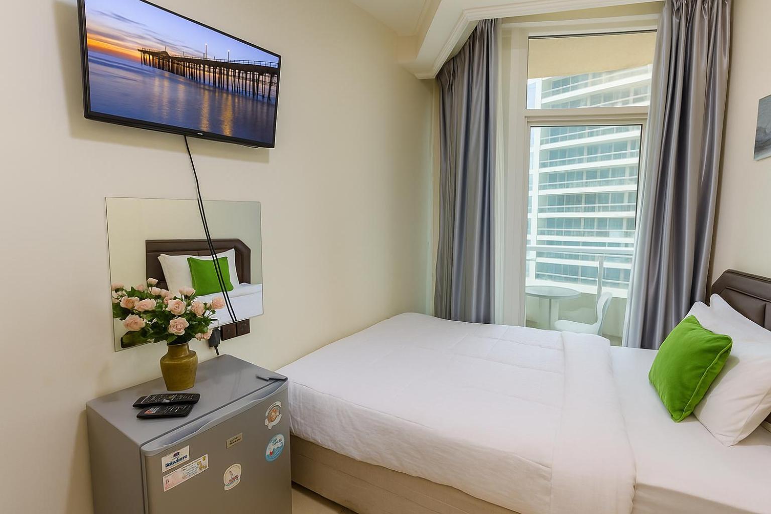 Nice Single Rooms For "Girls" Only In Dubai, Marina Extérieur photo