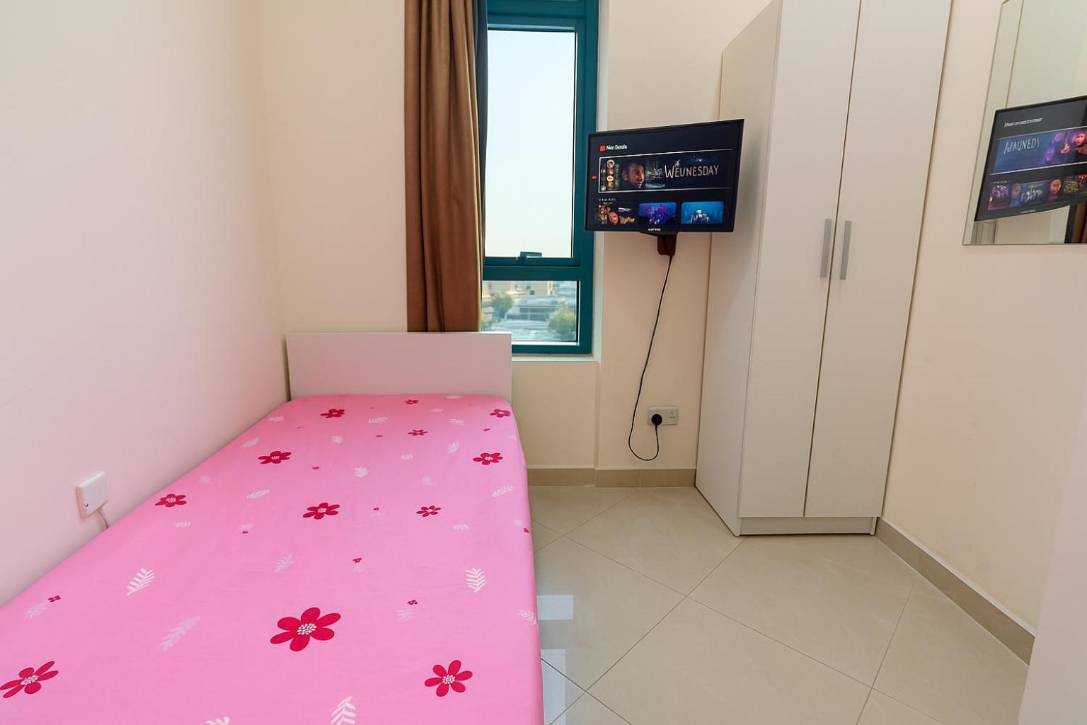 Nice Single Rooms For "Girls" Only In Dubai, Marina Extérieur photo