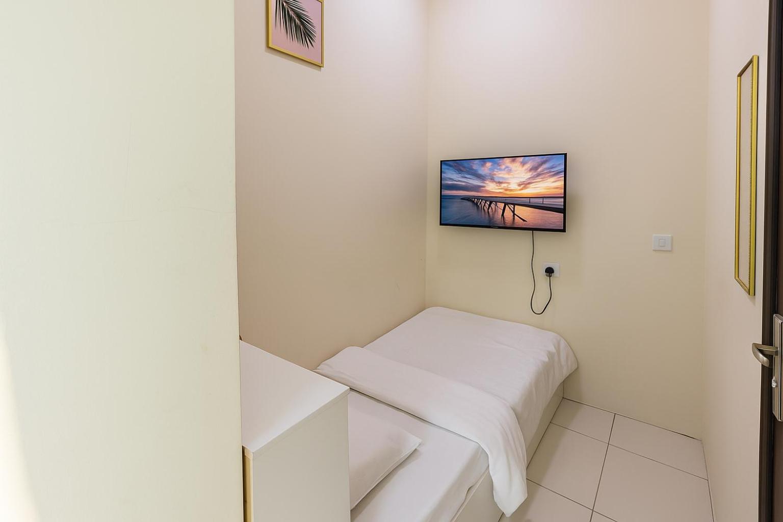 Nice Single Rooms For "Girls" Only In Dubai, Marina Extérieur photo