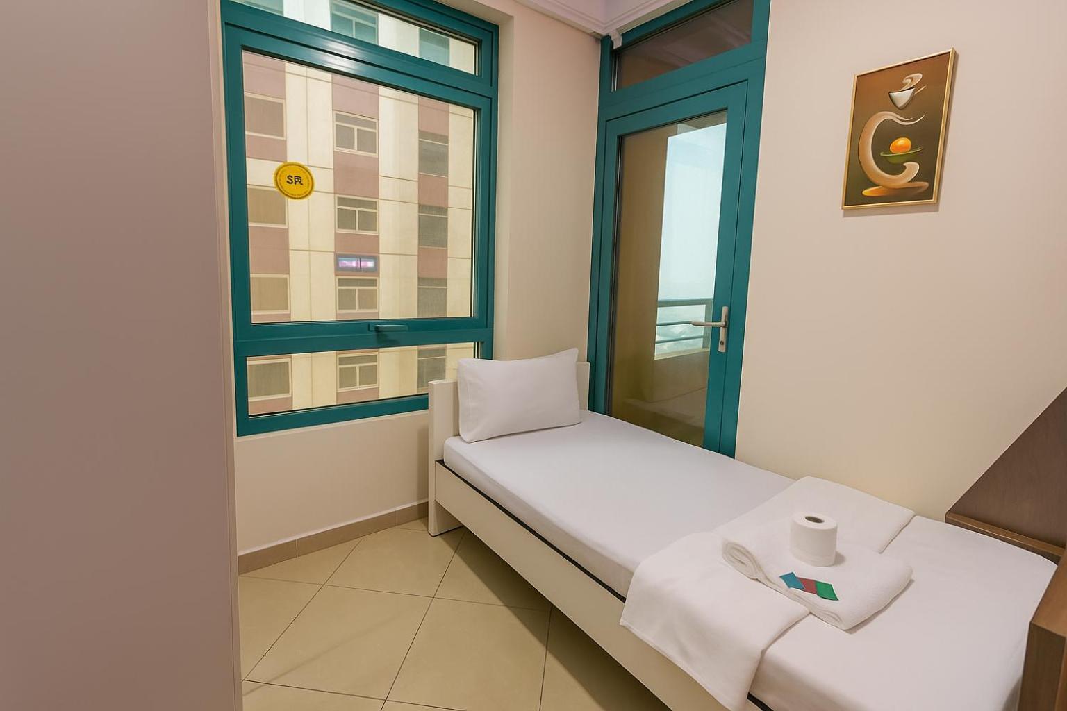 Nice Single Rooms For "Girls" Only In Dubai, Marina Extérieur photo